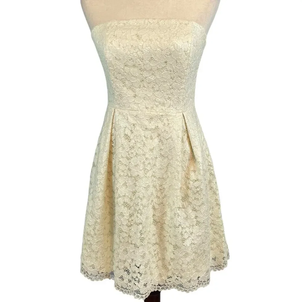 Lilly Pulitzer Marielle Ivory Shimmer Lace Strapless Fit Flare Dress Size 4 - Picture 3 of 8